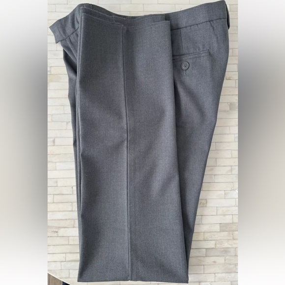 NWOT Lands End Girls Uniform Pants, Gray, Size 14 -No hem (32 Length)Brand New - Picture 5 of 8